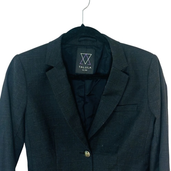 Aritzia Talula Black 2 Button Blazer SZ 6 - Picture 6 of 11